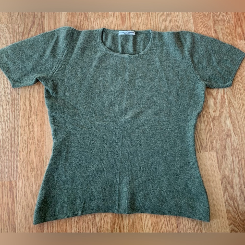 Chandail 100% cashmere grandeur 42 (medium)